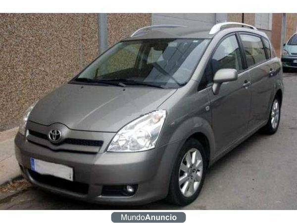 Toyota Corolla Verso 2.2D4D Sol