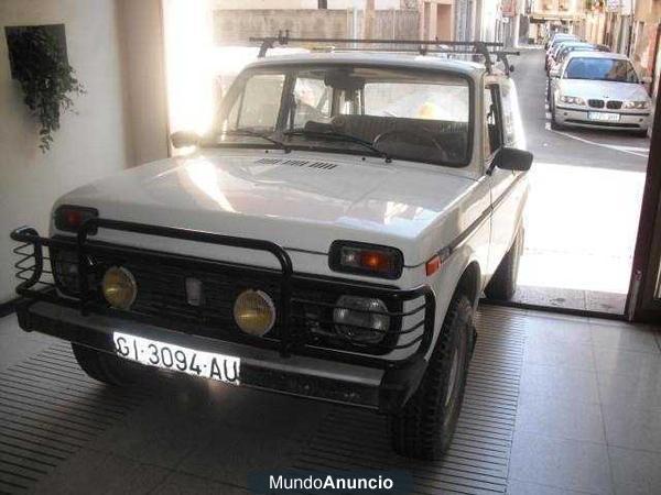 Lada Niva [641673] Oferta completa en: http://www.procarnet.es/coche/girona/figueres/lada/niva-gasolina-641673.aspx...