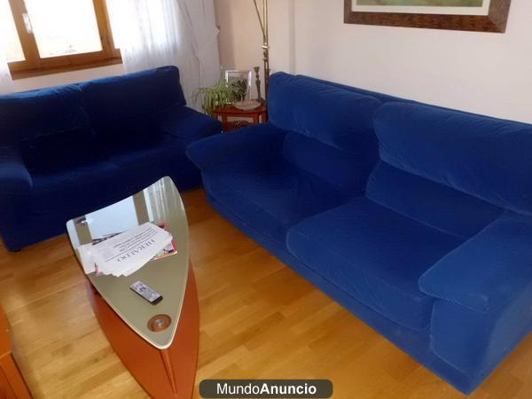 URGE VENTA SOFAS 2 Y 3 PLAZAS 220€ LOS DOS