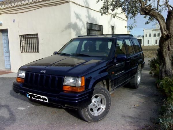 vendo jeep grand cherokee