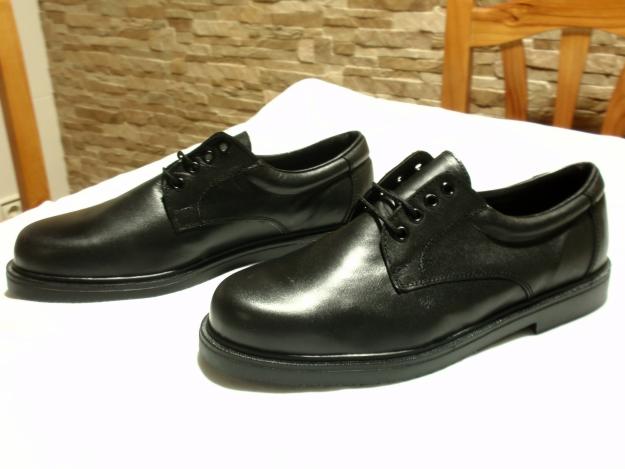 Zapatos de piel para hombre o chico