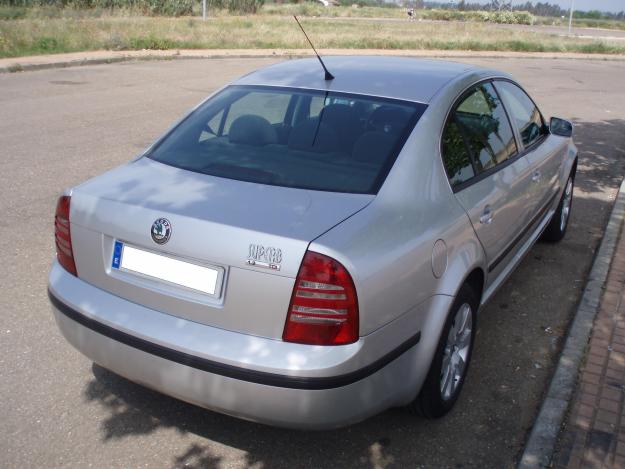 SKODA SUPERB 1.9TDI 131cv COMFORT