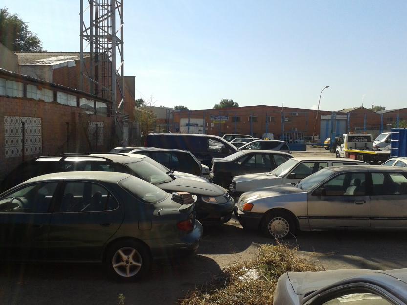 Despiece de coches, piezas usadas vehiculos, envios a españa