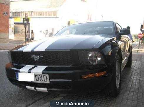 Ford Mustang V6 EN STOCK