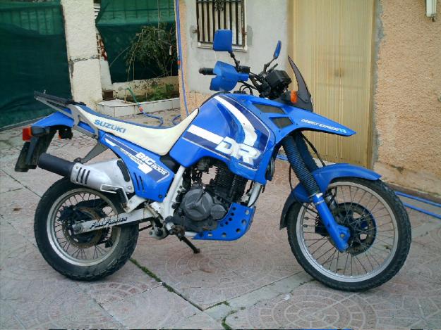 VENDO SUZUKI DR BIG 800s