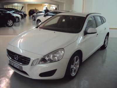 Volvo V60 D3 Momentum