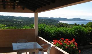 Apartamento en residencia : 5/7 personas - vistas a mar - cavalaire-sur-mer  var  provenza-alpes-costa azul  francia