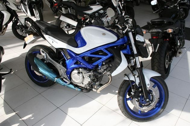 Suzuki Gladius a partir de 5696€