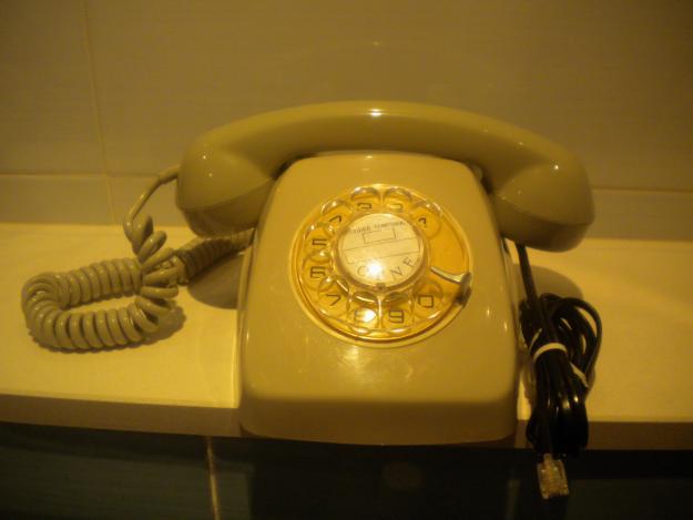 Telefono Heraldo con rueda de marcaje