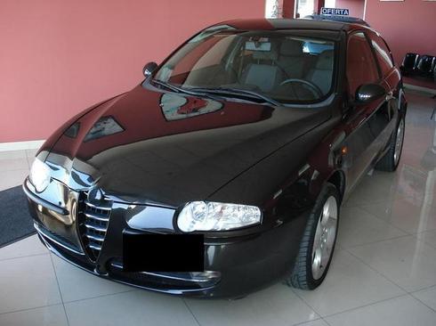 Alfa Romeo 147 3p 1.6 105cv DISTINTIVE