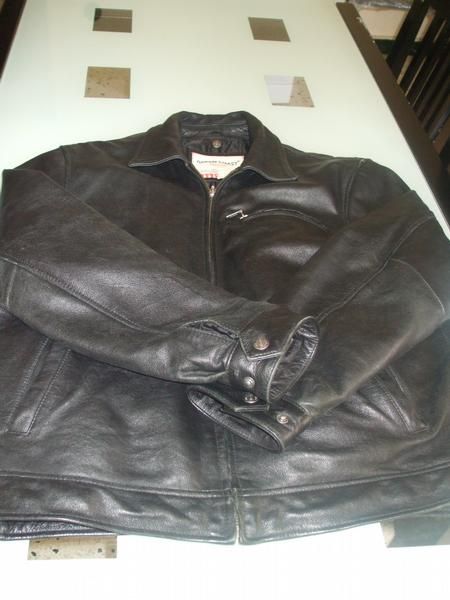 VENDO CHAQUETA DE CUERO