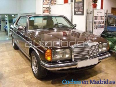 Mercedes Benz 230