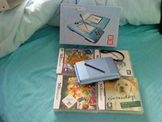 Nintendo DS y 4 juegos