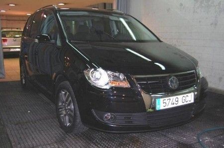 VOLKSWAGEN TOURAN  - Madrid