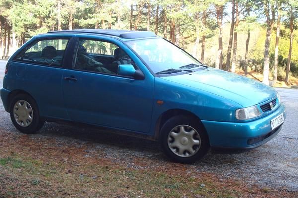 2600 vendo seat ibiza año99 contacto::662428096 menos 100.000 klm