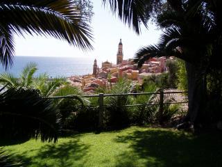 Apartamento en villa : 2/3 personas - vistas a mar - menton  alpes maritimos  provenza-alpes-costa azul  francia