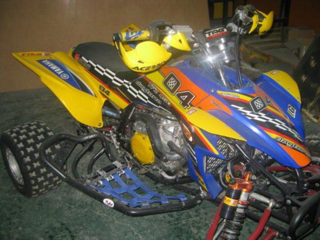 Cambio-vendo material de competicion por original de Yamaha YFZ 450 '04