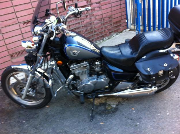 vendo. moto. custon. kawasaki. 500