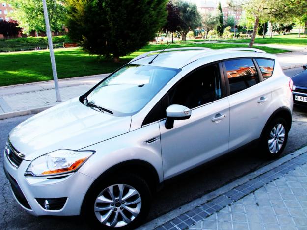 FORD Kuga 2.0 TDCi 136cv 2WD Titanium, Año 2010, 10.000 km 21.550€