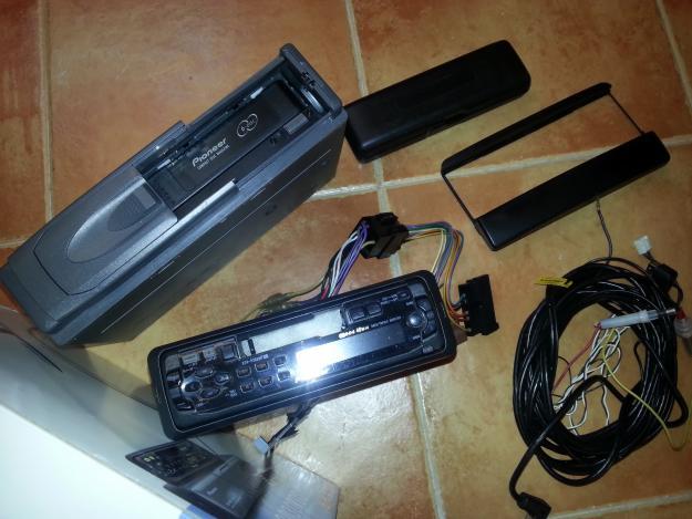 Radio coche pioneer con cargador 6 cd - impecable