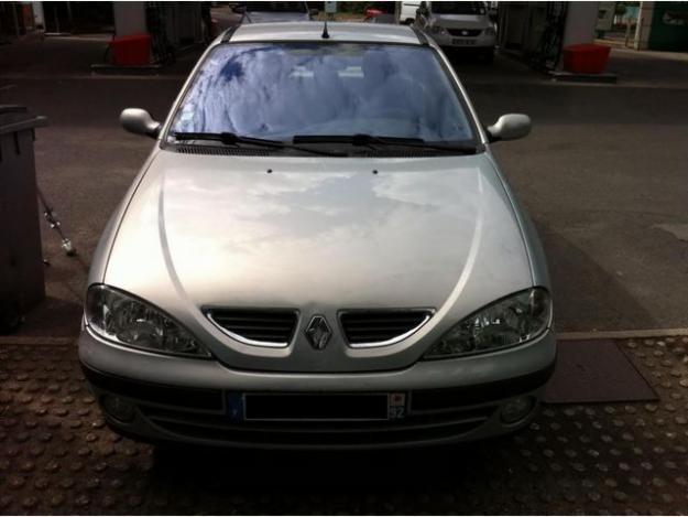 RENAULT Megane 2 en buen estado