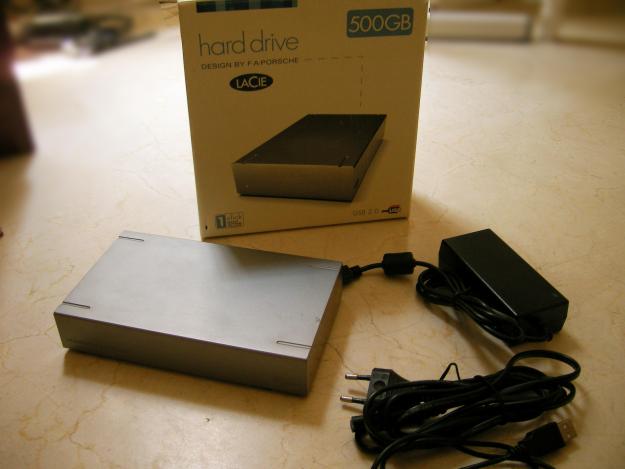 Tres Discos duro exterior de 500Gb 3,5 SATA Lacie i iOmega