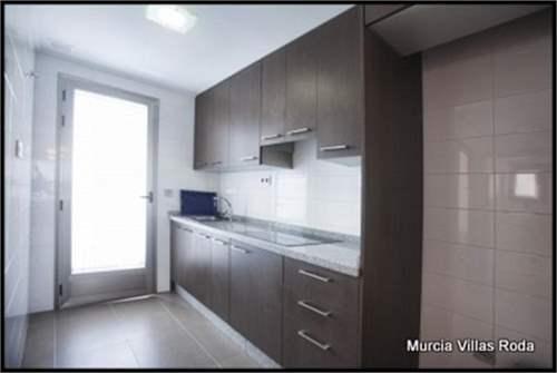 Apartment for Sale in Alicante, Comunidad Valenciana, Ref# 2886416