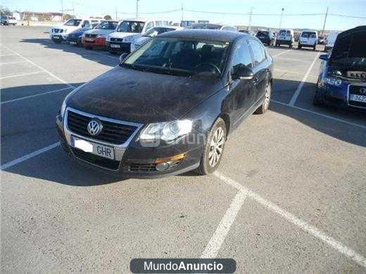 Volkswagen Passat 2.0 TDI 140cv DPF Advance