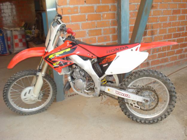 Moto GR 125