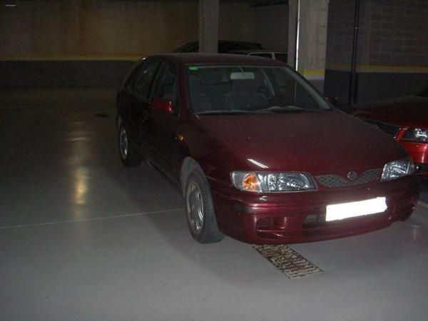 Se vende Nissan almera - Poquissimos KM!!!