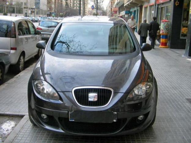 Venta de coche Seat ALTEA 1.6 REFERENCE '05 en Palma De Mallorca