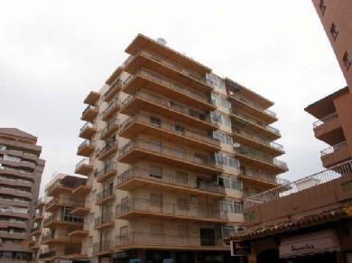 Apartamento con 4 dormitorios se vende en Fuengirola, Costa del Sol