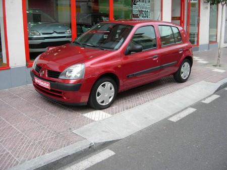 Renault Clio Auten 15 dci 70 Cv en Salamanca