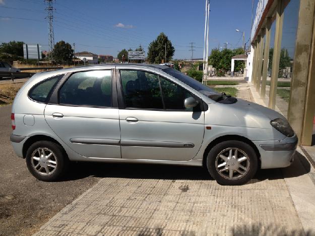 Renault Scenic 1600 en Zamora