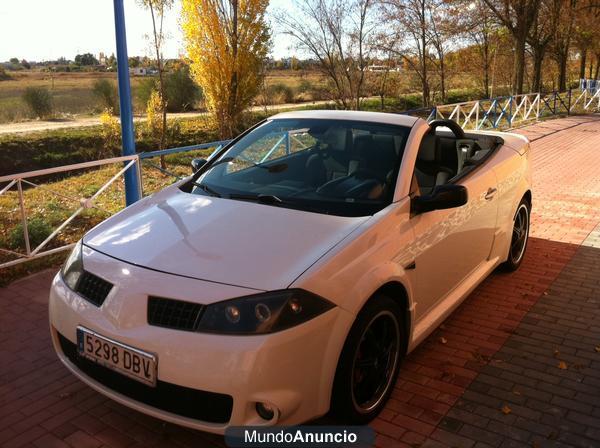 MEGANE COUPE  CABRIO.