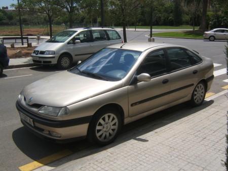 Renault Laguna 22 dt rt en TARRAGONA