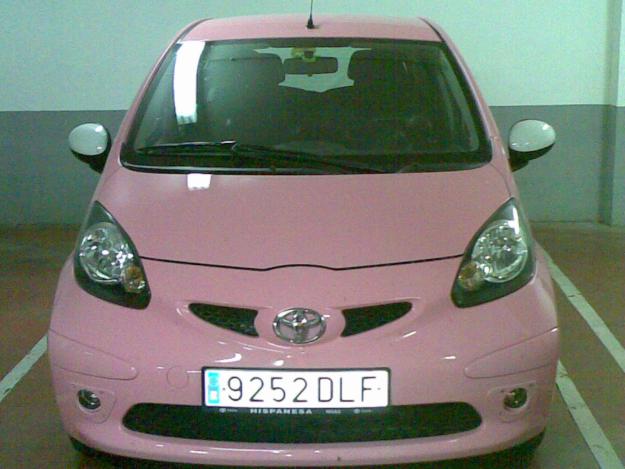 TOYOTA AYGO ROSA