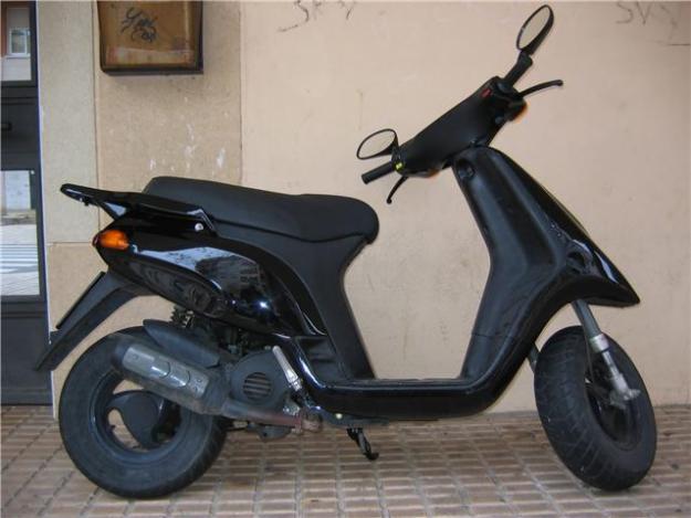 cambio scooter de 50 cc por coche