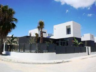 Casa en venta en Villamartin, Alicante (Costa Blanca)