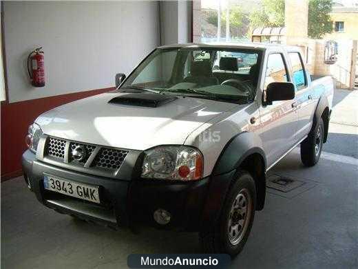 Nissan Navara 4X4 Doble Cabina LE