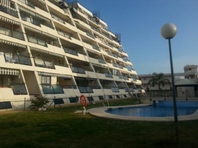 Apartamento con 2 dormitorios se vende en Benalmadena Costa, Costa del Sol