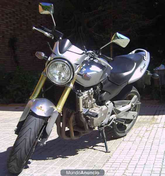 Honda hornet CB600F