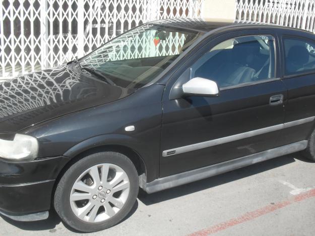 SE VENDE OPEL ASTRA 2200€