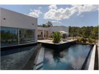 Casa en venta en Cala Tarida, Ibiza (Balearic Islands)