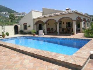 Chalet en venta en Alcaucín, Málaga (Costa del Sol)