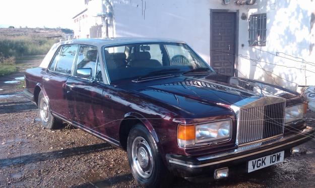 Se vende rolls royce