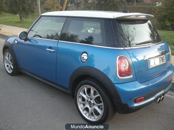 Mini Cooper S  AUTOMÁTICO CON LEVAS