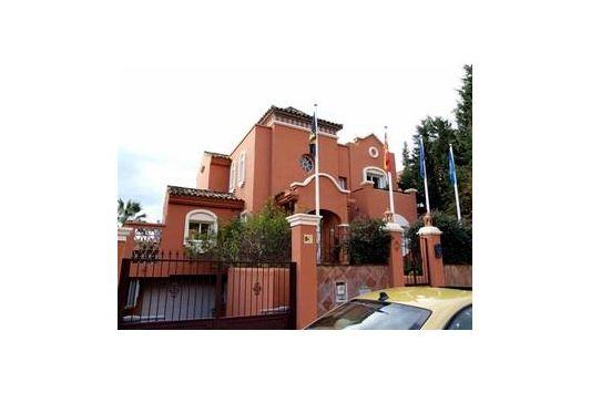 4 Dormitorio Chalet En Venta en Puerto Banus, Málaga