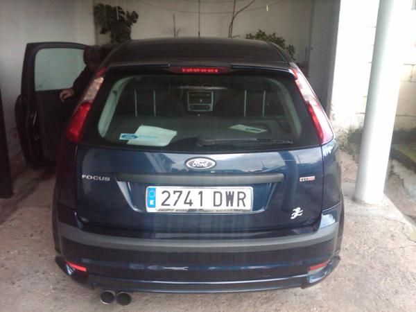 Urge vender Ford Focus impecable