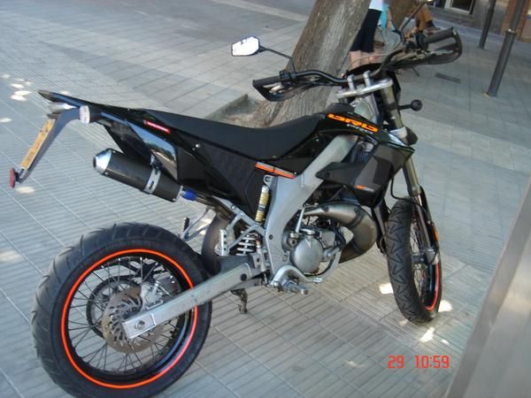 VENDO DERBI DRD PRO 50 SM